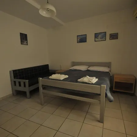 Kristi Limenas Chersonisou