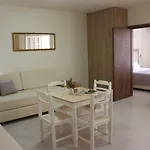 Kristi Lejlighedshotel 4*