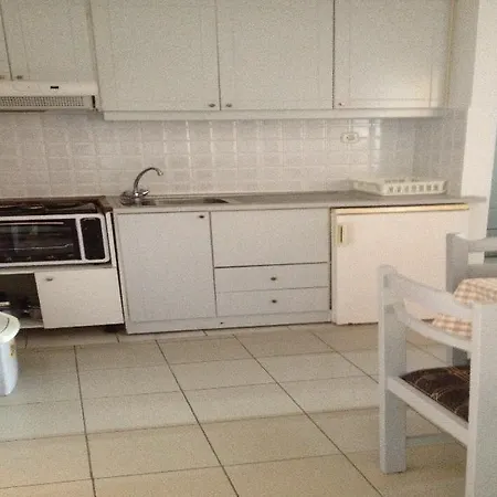 Kristi Apartmanhotel 4*
